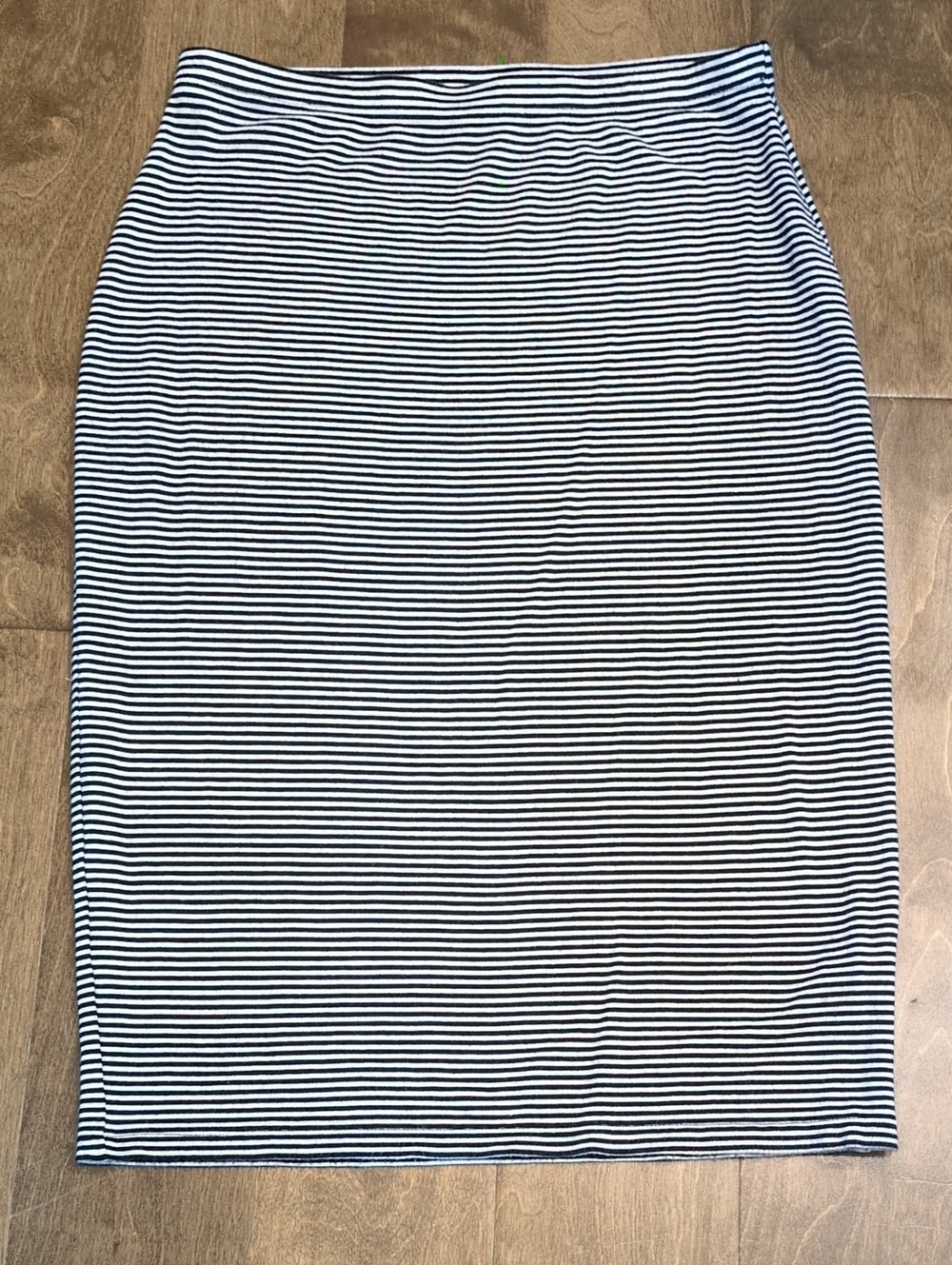 Max Studio Black and White Striped Pencil Skirt Size Small